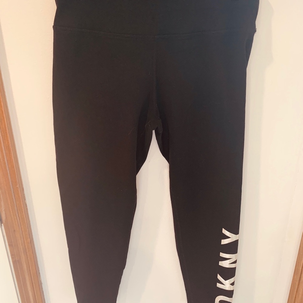 DKNY sport leggings